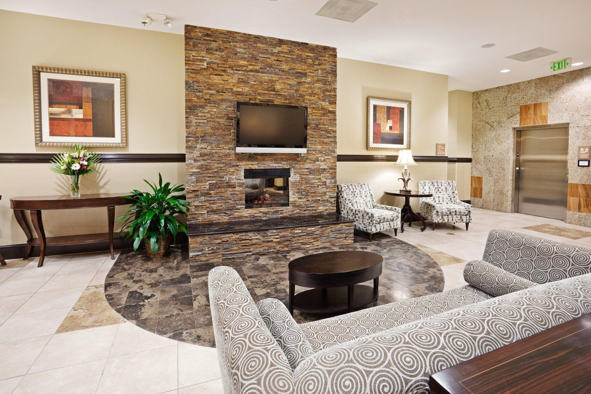 Holiday Inn Hotel & Suites Beaufort At Highway 21 By Ihg Екстериор снимка
