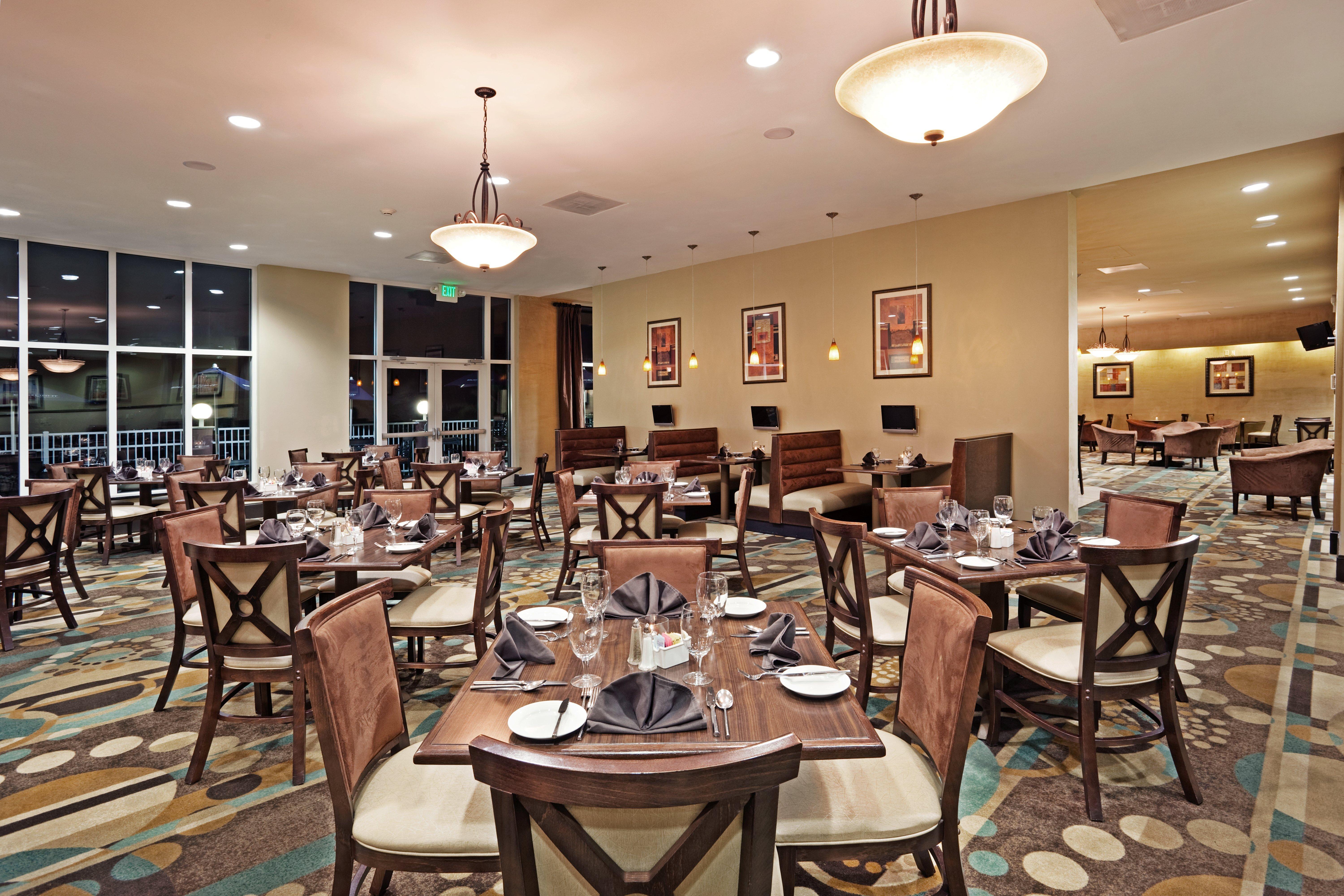 Holiday Inn Hotel & Suites Beaufort At Highway 21 By Ihg Екстериор снимка