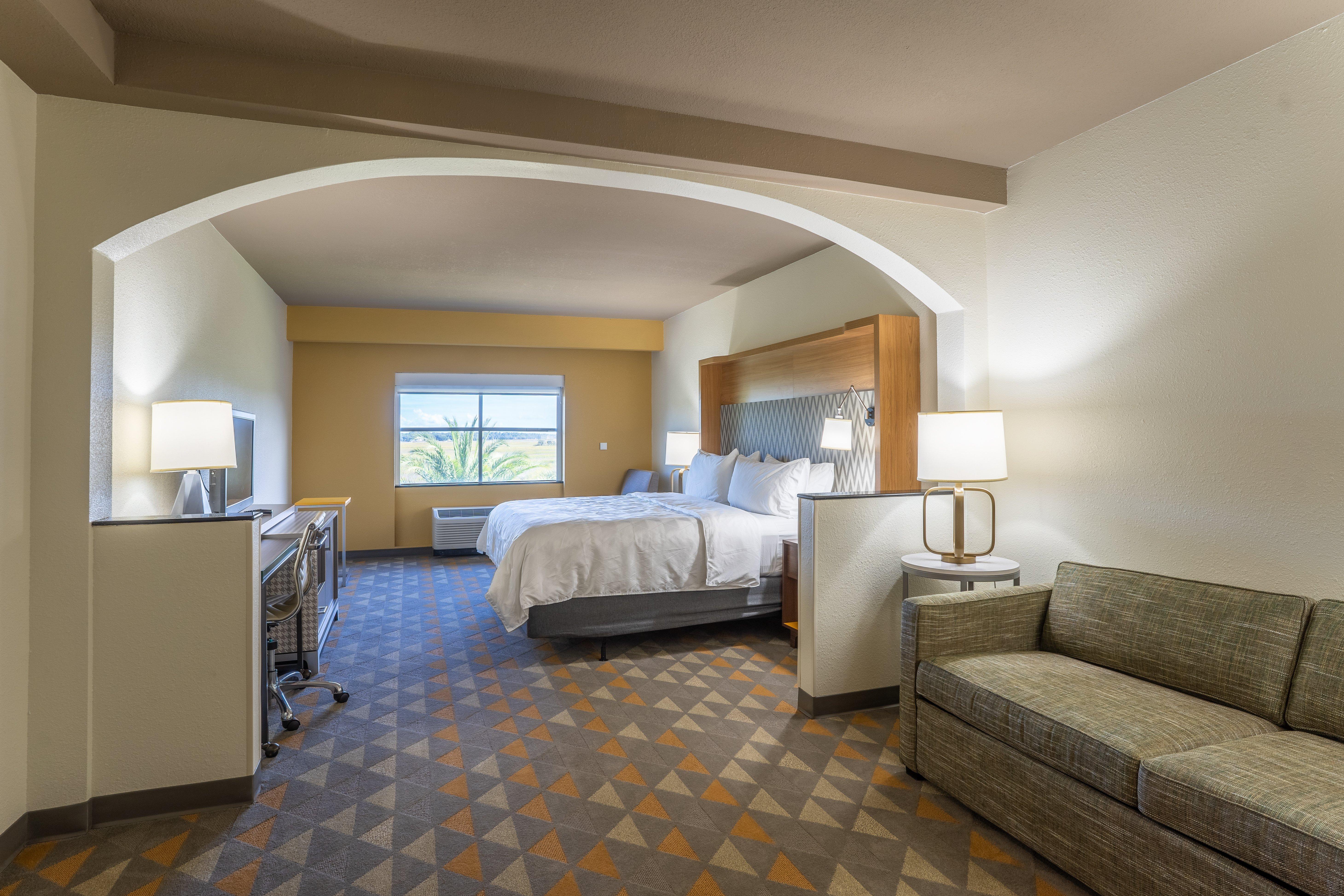 Holiday Inn Hotel & Suites Beaufort At Highway 21 By Ihg Екстериор снимка