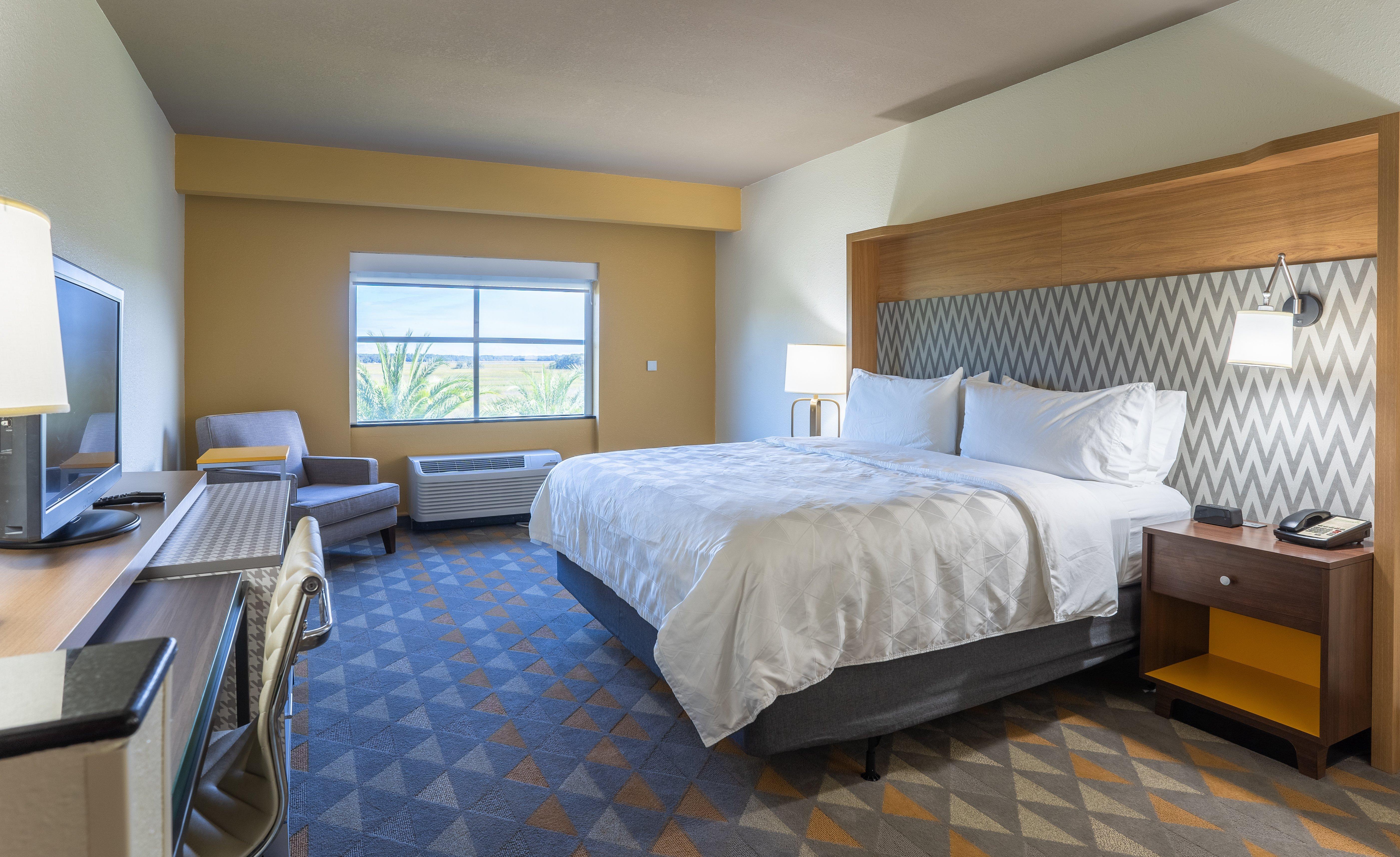 Holiday Inn Hotel & Suites Beaufort At Highway 21 By Ihg Екстериор снимка