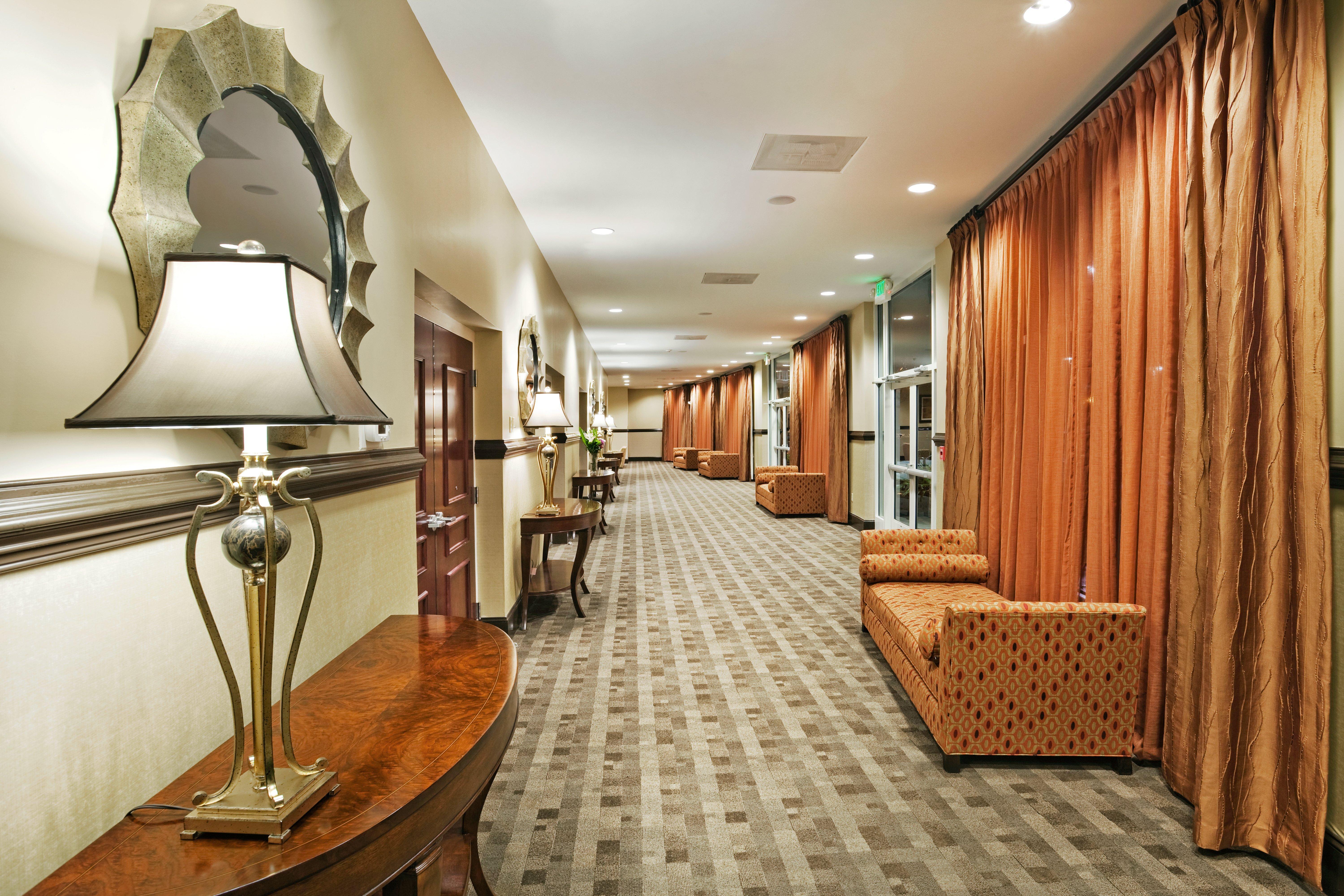 Holiday Inn Hotel & Suites Beaufort At Highway 21 By Ihg Екстериор снимка